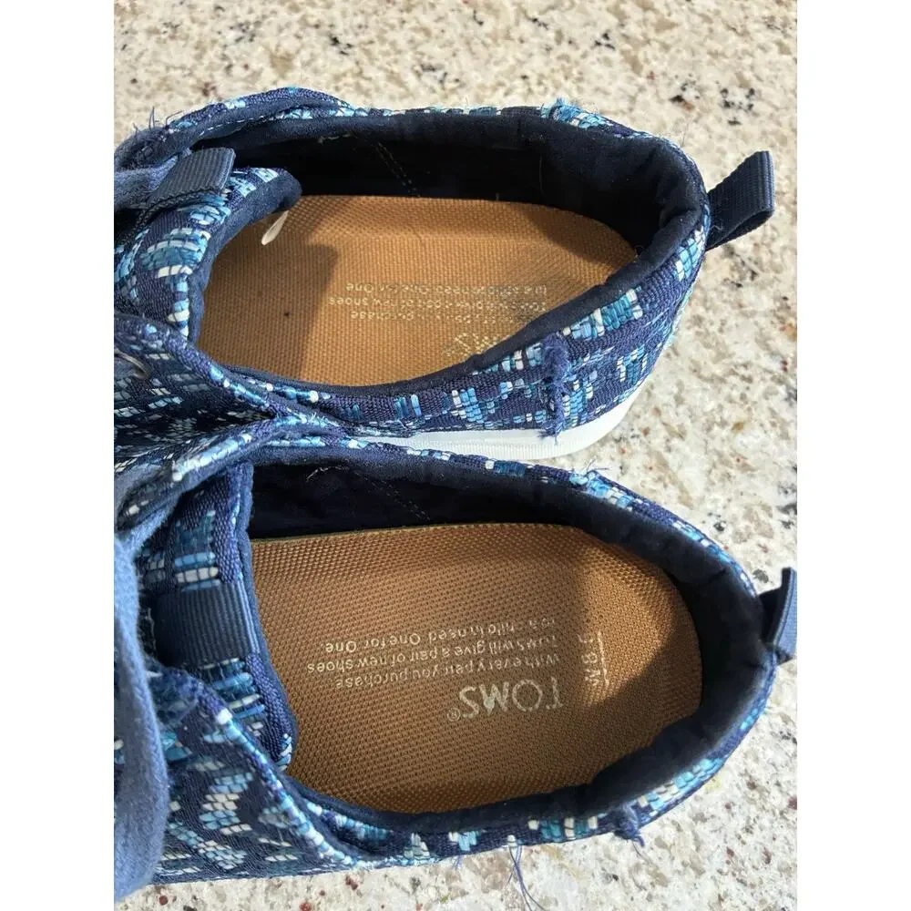 Toms blue aztec